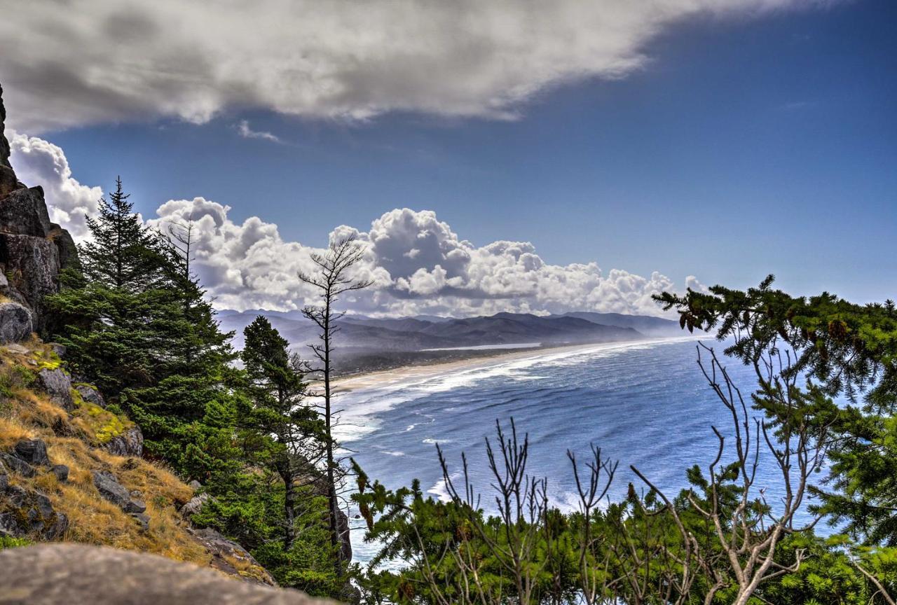 Oceanfront Escape With Pacific Views Surf And Explore Arch Cape Экстерьер фото